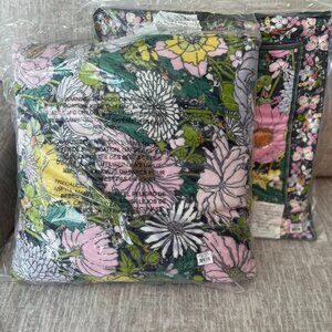 Vera Bradley Set of 2 - Decorative Throw Pillows - Bloom Boom